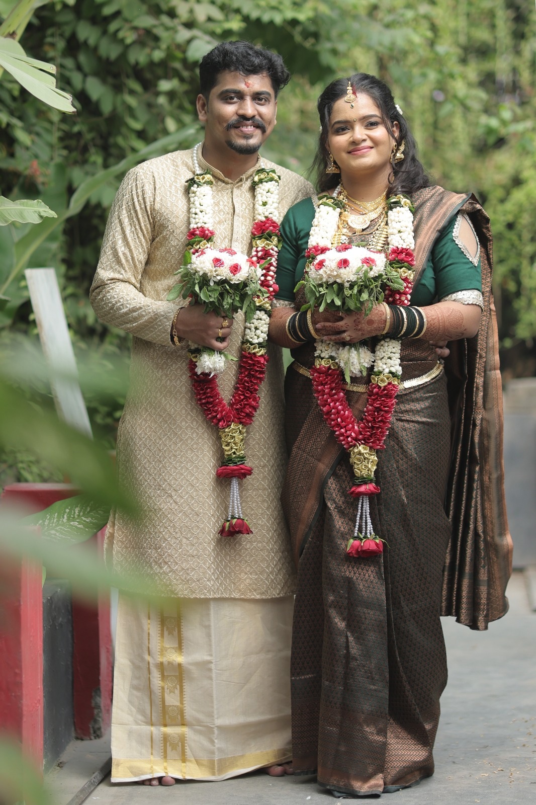 വിവാഹിതരായി: കാർത്തിക് & പ്രിയങ്ക